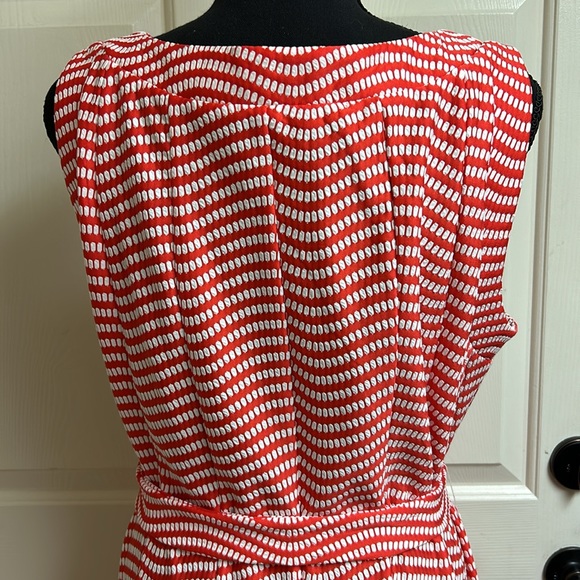 ILE New York Red and White Dress with Belt, Size14W, 95% Polyester, 5% Spandex - Picture 9 of 15